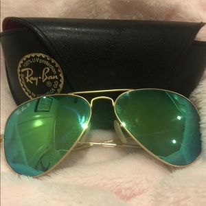 Green Ray Ban Aviators